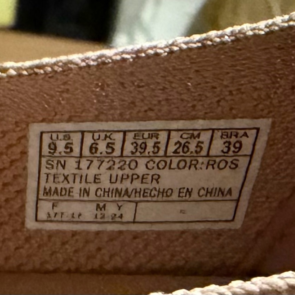 Skechers Arch Fit Martha Stewart - Picture 3 of 6